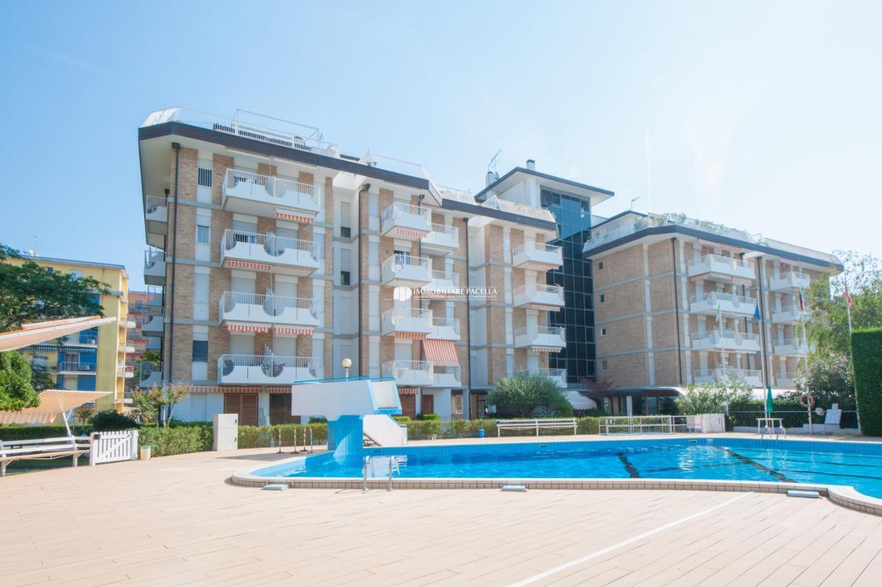 Residence Santa Fe Immobiliare Pacella Τζεσόλο Λίντο Εξωτερικό φωτογραφία