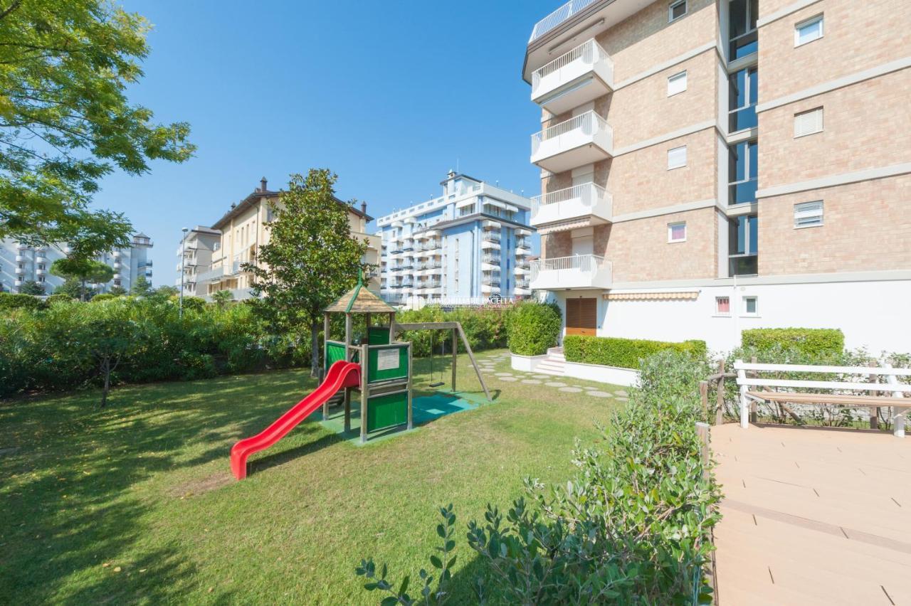Residence Santa Fe Immobiliare Pacella Τζεσόλο Λίντο Εξωτερικό φωτογραφία