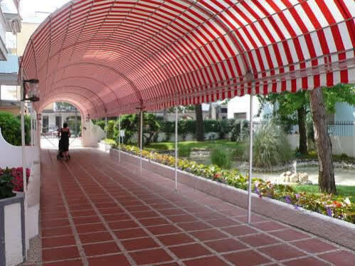 Residence Santa Fe Immobiliare Pacella Τζεσόλο Λίντο Εξωτερικό φωτογραφία